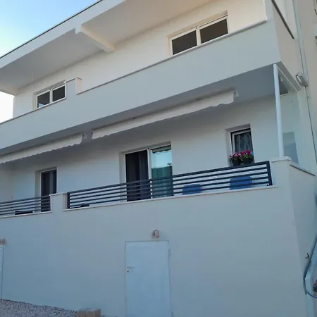 P&m Appartamento Makarska